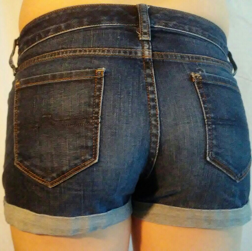 Arizona Jeans Cuffed Shorts, Size 5